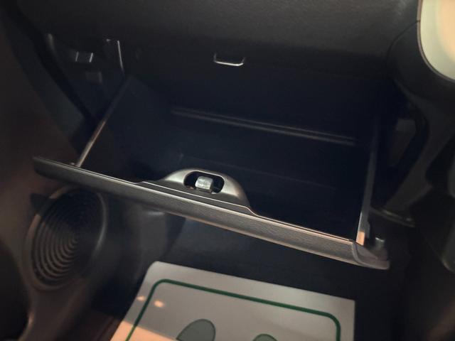 ワゴンRスマイル G 届出済み未使用車 衝突被害軽減システム スマートキー F&R障害物センサー 両側スライドドア アームレスト 運転席&助手席エアバック サイド&カーテンエアバック 禁煙(34枚目)