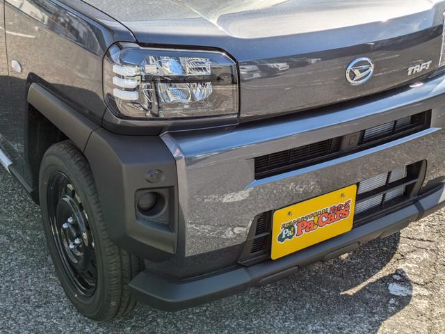 タフト Ｘ　届出済未使用車　衝突被害軽減システム　標識認識機能　車線逸脱警報　　前後コーナーセンサー　バックカメラ　ＬＥＤヘッドランプ　　　オートライト　スマートキープッシュスタート（16枚目）