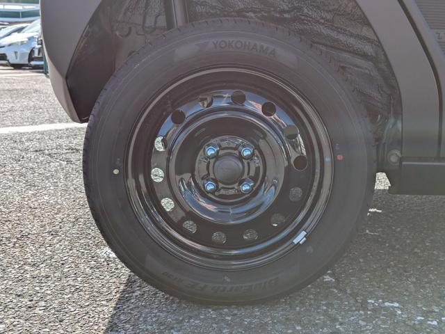 タフト Ｘ　届出済未使用車　衝突被害軽減システム　標識認識機能　車線逸脱警報　　前後コーナーセンサー　バックカメラ　ＬＥＤヘッドランプ　　　オートライト　スマートキープッシュスタート（19枚目）