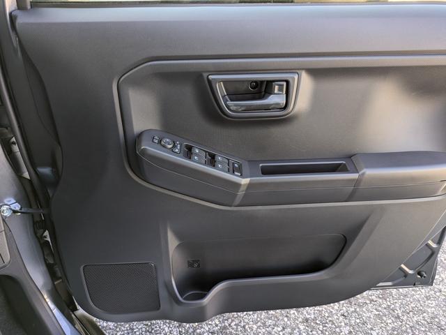 タフト Ｘ　届出済未使用車　衝突被害軽減システム　標識認識機能　車線逸脱警報　　前後コーナーセンサー　バックカメラ　ＬＥＤヘッドランプ　　　オートライト　スマートキープッシュスタート（22枚目）