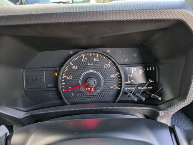 タフト Ｘ　届出済未使用車　衝突被害軽減システム　標識認識機能　車線逸脱警報　　前後コーナーセンサー　バックカメラ　ＬＥＤヘッドランプ　　　オートライト　スマートキープッシュスタート（27枚目）