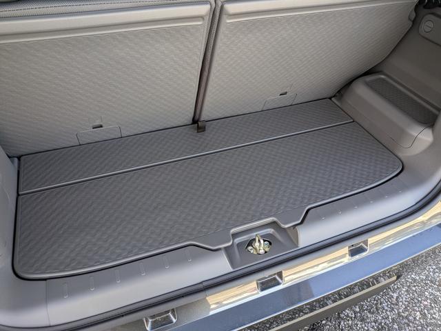 タフト Ｘ　届出済未使用車　衝突被害軽減システム　標識認識機能　車線逸脱警報　　前後コーナーセンサー　バックカメラ　ＬＥＤヘッドランプ　　　オートライト　スマートキープッシュスタート（50枚目）