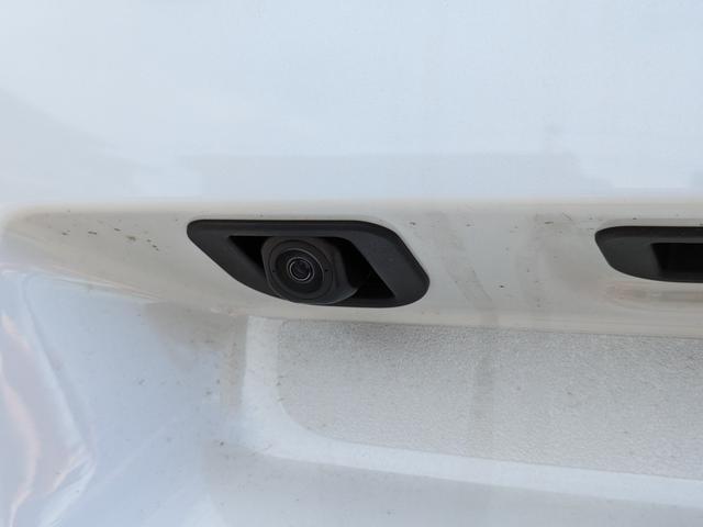 ムーヴキャンバス 届出済未使用車 オートライト バックカメラ USB ステアリングオーディオスイッチ リアパーキングセンサー オートエアコン プッシュスタート スマートキー 電動格納ミラー 左右電動スライドドア(15枚目)