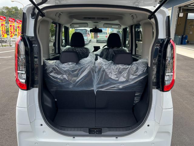 ルークス ハイウェイスター　Ｘ　届出済未使用車　衝突被害軽減ブレ－キ　電動ミラー　マルチビューカメラ　車線逸脱警報装置　横滑防止装置　コーナーソナー　フルフラット　禁煙　　ＬＥＤ　スマートキー　フロントカメラ　ワンオーナー（24枚目）