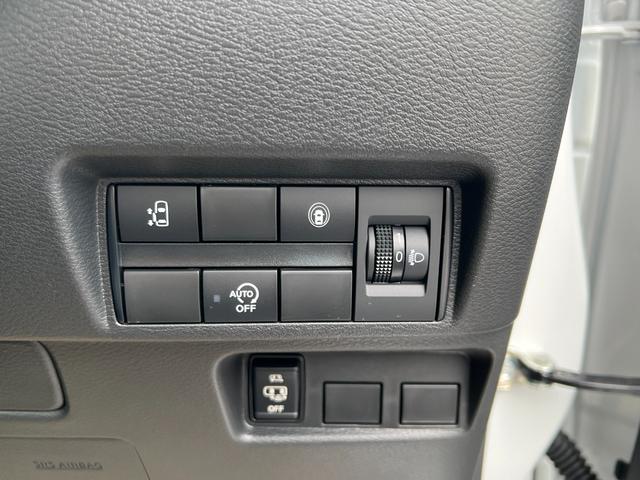 ルークス ハイウェイスター　Ｘ　届出済未使用車　衝突被害軽減ブレ－キ　電動ミラー　マルチビューカメラ　車線逸脱警報装置　横滑防止装置　コーナーソナー　フルフラット　禁煙　　ＬＥＤ　スマートキー　フロントカメラ　ワンオーナー（42枚目）