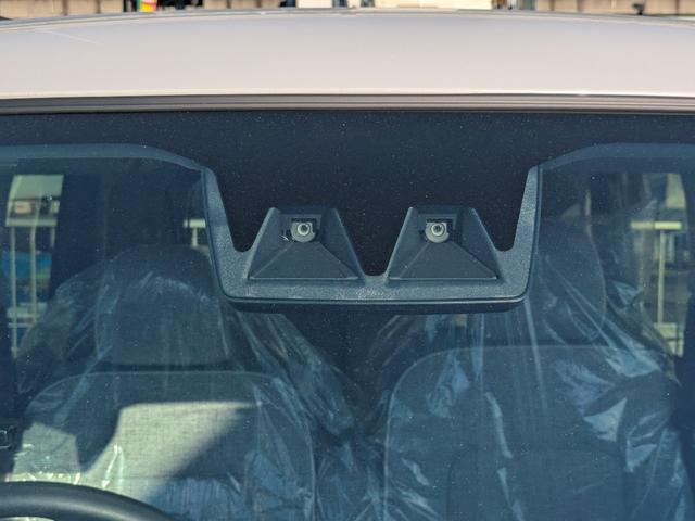 ムーヴキャンバス ストライプスＧ　届出済未使用車　前後障害物センサー　アイドルストップ　禁煙　Ｂカメラ　パワーウインドウ　セキュリティアラーム　フルフラット　スマートキープッシュスタート　カーテンエアバック　ＬＥＤライト（18枚目）