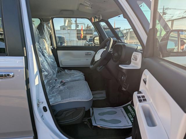 ムーヴキャンバス ストライプスＧ　届出済未使用車　前後障害物センサー　アイドルストップ　禁煙　Ｂカメラ　パワーウインドウ　セキュリティアラーム　フルフラット　スマートキープッシュスタート　カーテンエアバック　ＬＥＤライト（21枚目）