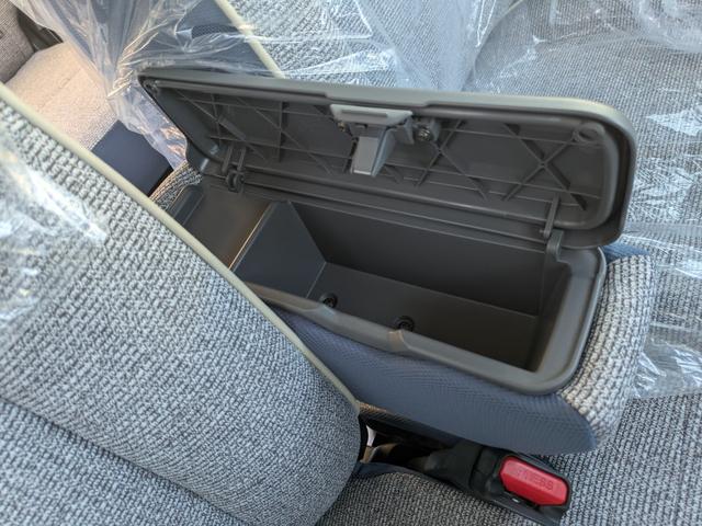 ムーヴキャンバス ストライプスＧ　届出済未使用車　前後障害物センサー　アイドルストップ　禁煙　Ｂカメラ　パワーウインドウ　セキュリティアラーム　フルフラット　スマートキープッシュスタート　カーテンエアバック　ＬＥＤライト（46枚目）