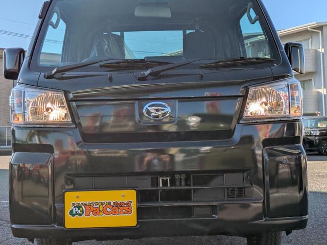 ハイゼットトラック ジャンボエクストラ　届出済未使用車　スマ－トキー　キーレスキー　ＬＥＤへッドライト　電動ミラー　ＰＳ　盗難防止装置　運転席エアバッグ　記録簿付き　オートハイビーム　禁煙車　衝突回避支援ブレーキ機能（6枚目）