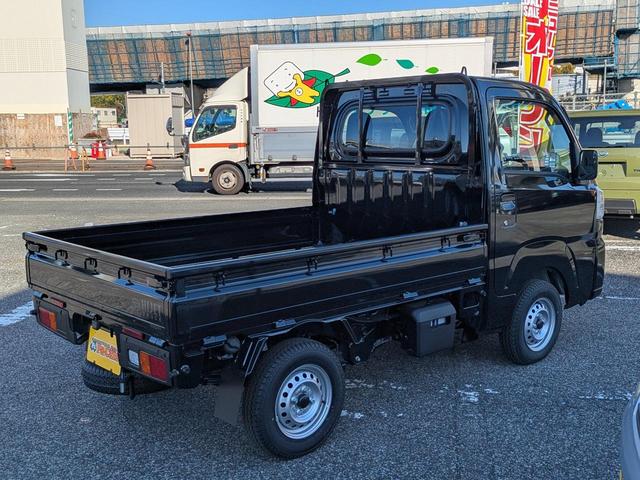 ハイゼットトラック ジャンボエクストラ　届出済未使用車　スマ－トキー　キーレスキー　ＬＥＤへッドライト　電動ミラー　ＰＳ　盗難防止装置　運転席エアバッグ　記録簿付き　オートハイビーム　禁煙車　衝突回避支援ブレーキ機能（9枚目）