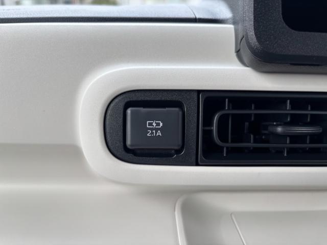 【カーフィルム】　フィルム貼りの施工承ります。ＵＶカット・ＩＲカット・フィルム透過率・カラー等ご希望お聞かせください。基本は、フロントガラス・フロントサイドガラスの３面は施工できません。