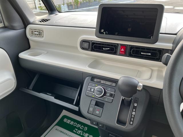 ムーヴキャンバス ストライプスＧ　届出済未使用車　前後障害物センサー　アイドルストップ　Ｂカメラ　パワーウインドウ　セキュリティアラーム　フルフラット　スマートキープッシュスタート　カーテンエアバック　Ｓヒーター　キーフリーキー（26枚目）