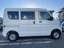 ＮＶ１００クリッパーバン 　届出済み未使用車　エアコン　パワステ　オートライト　運転席・助手席エアバック　キーレスエントリー　盗難防止システム　プライバシーガラス（5枚目）