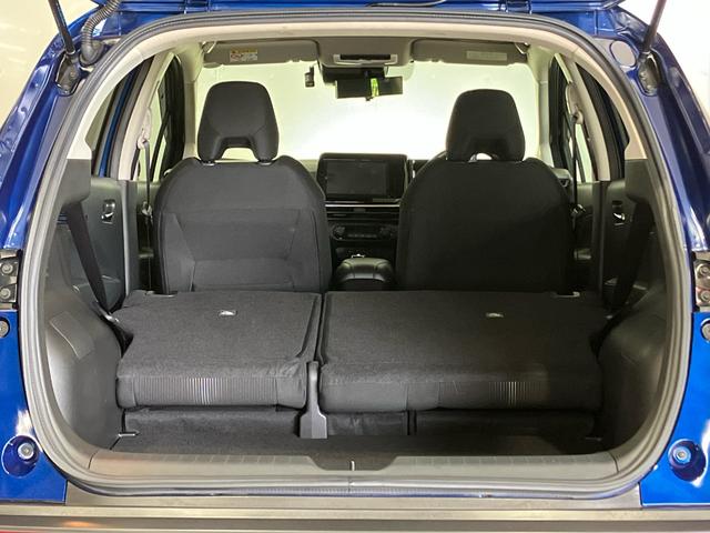 ノート Ｘ　Ｗエアバック　横滑り防止　スマートキー　サイドＳＲＳ　運転席エアバッグ　エアコン　パワーウィンドウ　キーレス　パワーステアリング　３６０度カメラ　オートブレーキ　セキュリティー　クルコン　ＬＥＤヘッド（16枚目）