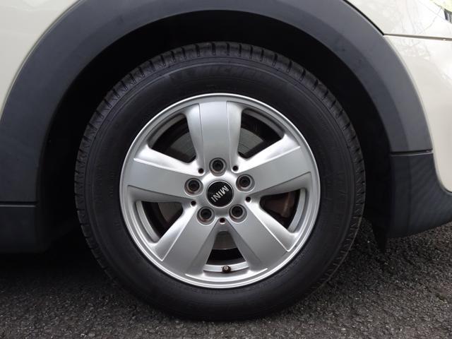 ＭＩＮＩ クーパーピカデリーエディション　新品タイヤ４本交換済み　純正メモリーナビゲーション＆前後ドラレコ　バックカメラ　Ｂｌｕｅｔｏｏｔｈオーディオ　ミュージックサーバー　ＵＳＢ　ＬＥＤヘッドライト　前席シートヒーター　禁煙車　ワンオーナー（23枚目）