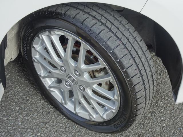 Ｎ－ＢＯＸカスタム Ｌターボ　地デジチューナー　衝突軽減ブレーキサポート　ＬＥＤヘッドライ　１オーナー　禁煙　アイドリングＳ　ターボエンジン　ＰＳ　カーテンエアバック　シートヒータ　エアバック　ＵＳＢ　ＡＡＣ　ＡＢＳ（25枚目）