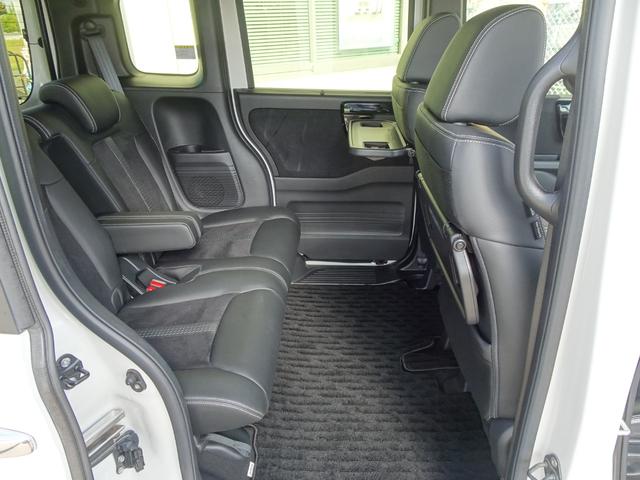 N-BOXカスタム Lターボ 地デジチューナー 衝突軽減ブレーキサポート LEDヘッドライ 1オーナー 禁煙 アイドリングS ターボエンジン PS カーテンエアバック シートヒータ エアバック USB AAC ABS(21枚目)