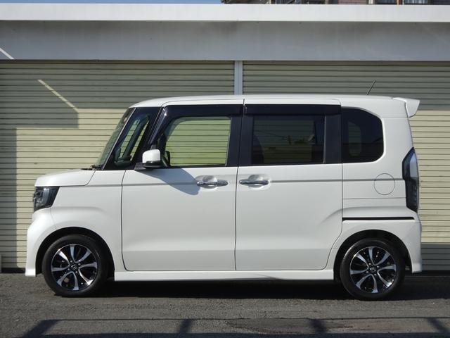 N-BOXカスタム G・Lホンダセンシング 地デジTV 禁煙 整備記録簿 助手席エアバッグ キーレス アイドリングST セキュリティーアラーム スマ-トキ- リアカメラ ナビTV ETC 前車追従機能 サイドエアバッグ(8枚目)