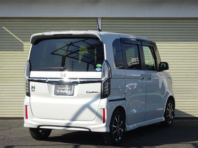 N-BOXカスタム G・Lホンダセンシング 地デジTV 禁煙 整備記録簿 助手席エアバッグ キーレス アイドリングST セキュリティーアラーム スマ-トキ- リアカメラ ナビTV ETC 前車追従機能 サイドエアバッグ(9枚目)
