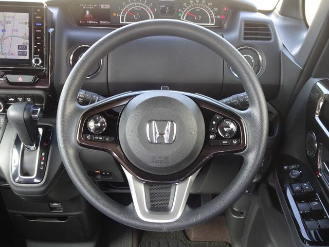 N-BOXカスタム G・Lホンダセンシング 地デジTV 禁煙 整備記録簿 助手席エアバッグ キーレス アイドリングST セキュリティーアラーム スマ-トキ- リアカメラ ナビTV ETC 前車追従機能 サイドエアバッグ(11枚目)