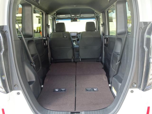 N-BOXカスタム G・Lホンダセンシング 地デジTV 禁煙 整備記録簿 助手席エアバッグ キーレス アイドリングST セキュリティーアラーム スマ-トキ- リアカメラ ナビTV ETC 前車追従機能 サイドエアバッグ(22枚目)