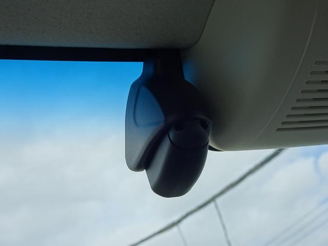 N-BOX L・ターボ DVD再生 VSA LEDライト クリアランスソナー Bカメラ 両側パワースライドドア 4WD ドライブレコーダー 衝突被害軽減システム ETC クルーズコントロール ターボ USB(18枚目)