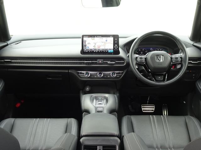 ZR-V e:HEVZ特別仕様車ブラックスタイル アラウンドビューモニター LEDヘッドランプ スマ-トキ- クルコン ETC車載器 シートヒーター 本革シート バックカメラ ESC フルオートエアコン 禁煙 ドライブレコーダー 記録簿 USB接続(4枚目)