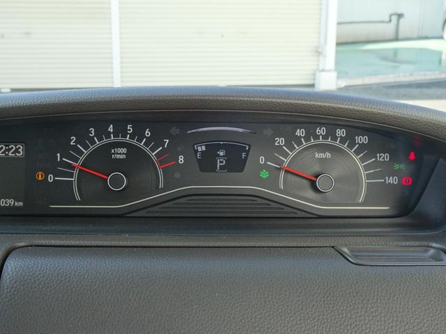 Ｎ－ＢＯＸ ＥＸ　クリソナ　衝突被害軽減装置　盗難防止装置　ＬＥＤヘッド　パワーステアリング　ＡＢＳ　キーレス　スマートキー＆プッシュスタート　禁煙　ＵＳＢ接続　クルーズコントロール　パワーウィンドウ　Ｂカメ（12枚目）