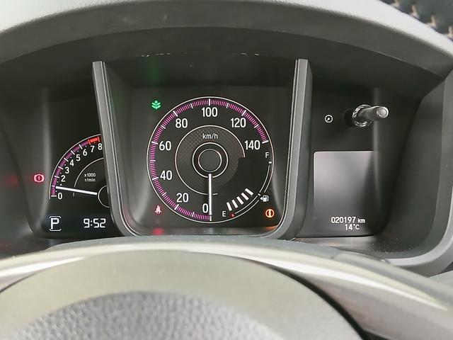 Ｎ－ＷＧＮカスタム Ｌ・ターボホンダセンシング　ブレーキサポート　盗難警報装置　横滑り防止機能　禁煙　サイドエアバック　クルーズＣ　ＬＥＤヘッド　シ－トヒ－タ－　リヤカメラ　タ－ボ　整備記録簿　ＡＡＣ　Ａストップ　ＡＢＳ（12枚目）