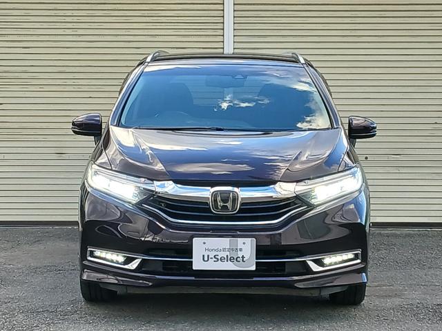 シャトル ハイブリッドＺホンダセンシング　ワンオーナー　クルーズコントロール　ＤＶＤ再生　ＬＥＤライト　バックカメラ　アイドリングストップ　シートヒーター　フルセグ　禁煙車　ドラレコ　スマートキー　ＡＢＳ（2枚目）