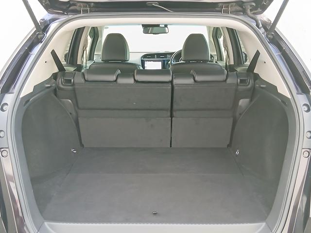 シャトル ハイブリッドＺホンダセンシング　ワンオーナー　クルーズコントロール　ＤＶＤ再生　ＬＥＤライト　バックカメラ　アイドリングストップ　シートヒーター　フルセグ　禁煙車　ドラレコ　スマートキー　ＡＢＳ（20枚目）