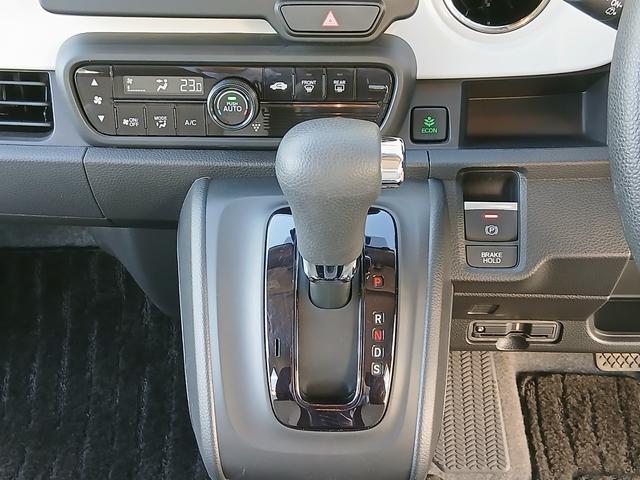 N-ONE オリジナル 追突被害軽減ブレーキ 禁煙 記録簿 オートクルーズコントロール サイドエアバック ETC車載器 クリアランスソナー ナビ&TV LEDライト USB WAB Bカメラ セキュリティ ABS(13枚目)