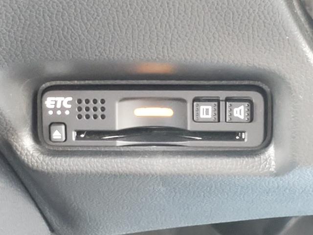 フィット 13G・Lホンダセンシング 新品タイヤ4本交換済み 純正メモリーナビ&前方ドラレコ バックカメラ 盗難防止装置 地デジチューナー Bluetoothオーディオ USB DVD/CD ETC LEDヘッドライト 禁煙車 ワンオーナ(15枚目)