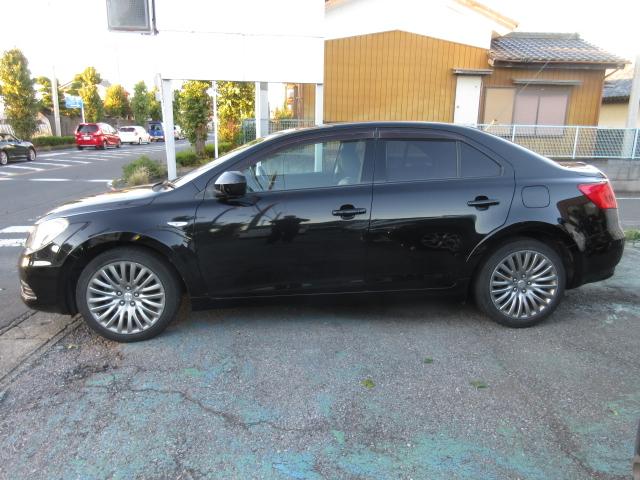 キザシ ベースグレード 黒革シート ナビTV バックカメラ スマートキー プッシュスタート クルーズコントロール タイミングチェーン(8枚目)