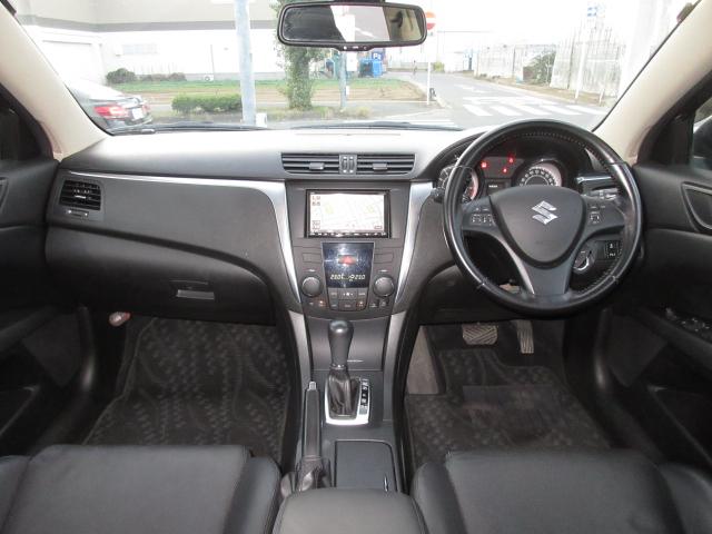 キザシ ベースグレード 黒革シート ナビTV バックカメラ スマートキー プッシュスタート クルーズコントロール タイミングチェーン(11枚目)