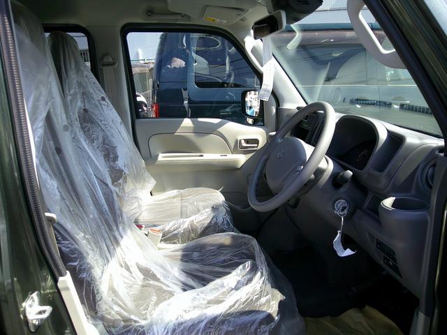 エブリイ PAリミテッド 両側スライドドア クリアランスソナー レーンアシスト 衝突被害軽減システム オートライト キーレスエントリー アイドリングストップ CVT 盗難防止システム ABS ESC USB 衝突安全ボディ(8枚目)