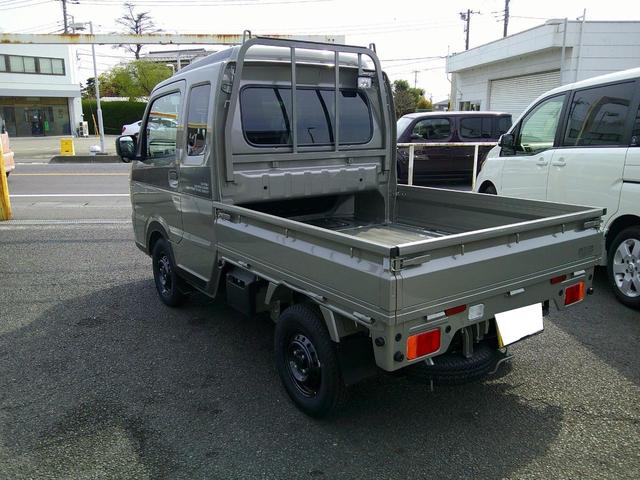 スーパーキャリイ Ｘリミテッド　ＡＴ　衝突被害軽減システム　レーンアシスト　アイドリングストップ　オートライト　ＥＳＣ　エアコン　パワーウィンドウ　運転席エアバッグ　助手席エアバッグ（12枚目）