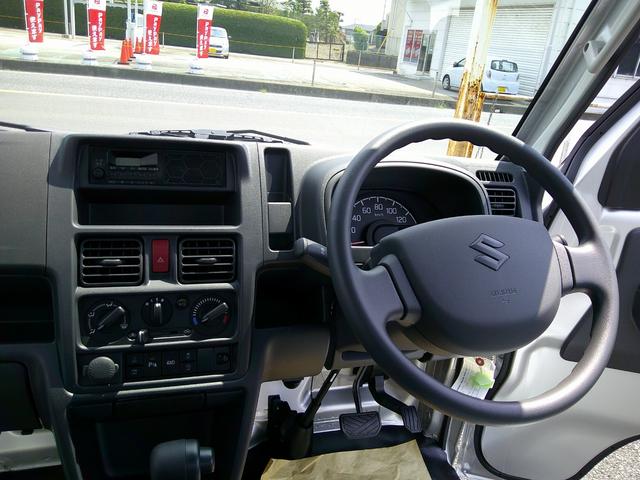 キャリイトラック KCエアコン・パワステ 4WD AT 衝突被害軽減システム クリアランスソナー レーンアシスト アイドリングストップ ESC エアコン パワーステアリング パワーウィンドウ(2枚目)