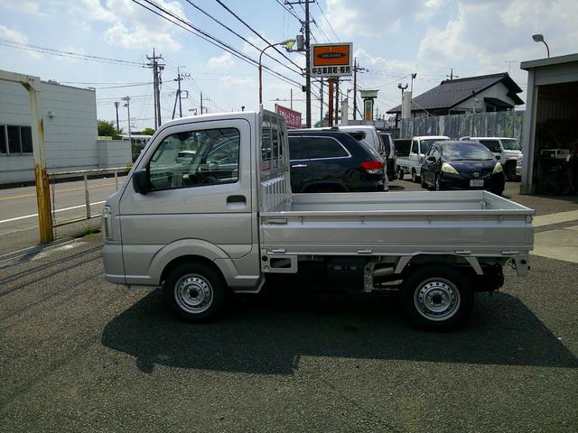 キャリイトラック KCエアコン・パワステ 4WD AT 衝突被害軽減システム クリアランスソナー レーンアシスト アイドリングストップ ESC エアコン パワーステアリング パワーウィンドウ(16枚目)