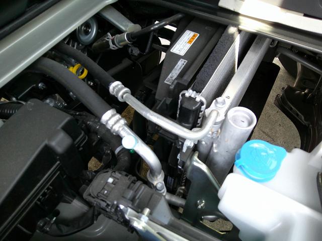 キャリイトラック KCエアコン・パワステ AT 衝突被害軽減システム クリアランスソナー レーンアシスト アイドリングストップ ESC エアコン パワーステアリング 運転席エアバッグ 助手席エアバッグ(18枚目)