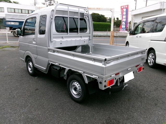 スーパーキャリイ X AT 衝突被害軽減システム クリアランスソナー レーンアシスト アイドリングストップ ESC エアコン パワーウィンドウ 運転席エアバッグ 助手席エアバッグ(17枚目)