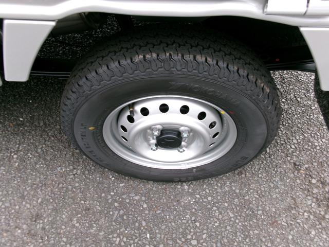 スーパーキャリイ X AT 衝突被害軽減システム クリアランスソナー レーンアシスト アイドリングストップ ESC エアコン パワーウィンドウ 運転席エアバッグ 助手席エアバッグ(20枚目)