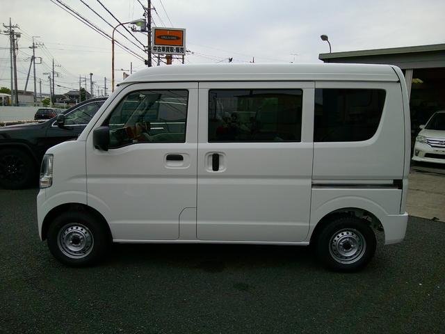 エブリイ PAリミテッド 両側スライドドア クリアランスソナー レーンアシスト 衝突被害軽減システム キーレスエントリー アイドリングストップ CVT 盗難防止システム ABS ESC 衝突安全ボディ エアコン(17枚目)