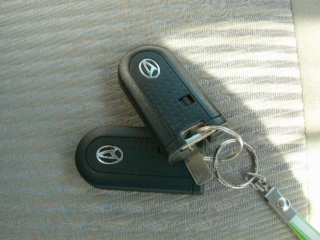 スマートキーも２個付き♪