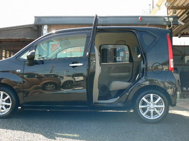 全ドア９０度開きで乗り降り楽ちん♪