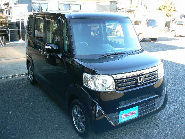 N-BOX G SSパッケージ 社外ナビTV・1セグ・CD・SD・プッシュスタート・スマートキー・オートエアコン・ベンチシート・両側オートスライドドア・プライバシーガラス・純正アルミ(2枚目)