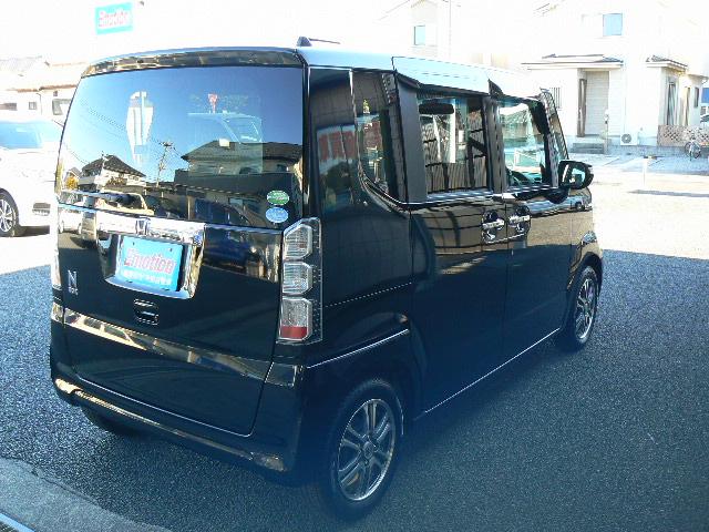 N-BOX G SSパッケージ 社外ナビTV・1セグ・CD・SD・プッシュスタート・スマートキー・オートエアコン・ベンチシート・両側オートスライドドア・プライバシーガラス・純正アルミ(9枚目)