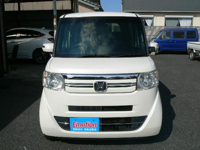 Ｎ－ＢＯＸ Ｇ　ＳＳパッケージ　あんしんパッケージ・純正ナビＴＶ・ＣＤ・ＤＶＤ・ＳＤ・フルセグ・バックモニター・プッシュスタート・スマートキー・オートエアコン・両側オートスライドドア・純正ディスチャージヘッドライト・シートヒーター（4枚目）