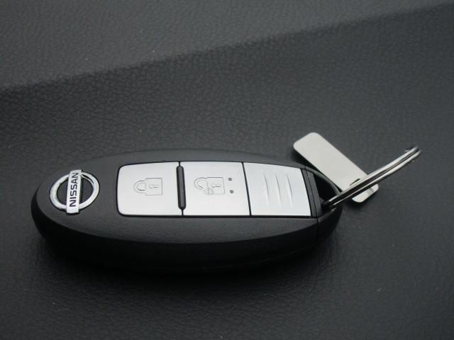 ノート Ｘ　ＤＩＧ－Ｓ　純正ナビＴＶビデオＢｌｕｅｔｏｏｔｈ接続Ｂカメラ　エマージェンシーブレーキ　車線逸脱警報　ドライブレコーダー　アイドリングスットプ　ステアリングスイッチ　記録簿付き（29枚目）