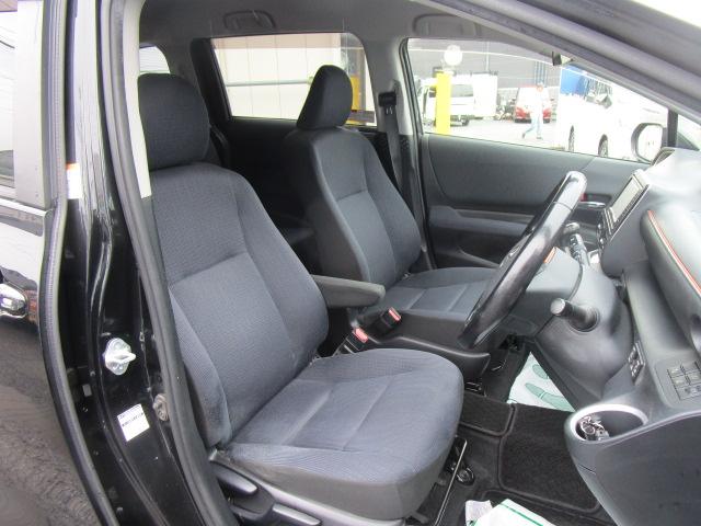 シエンタ G ナビTVブルートゥース接続Bモニター ETC 両側パワースライドドア トヨタセーフティセンス スマートキー アイドリングストップ 横滑り防止 記録簿付き(9枚目)